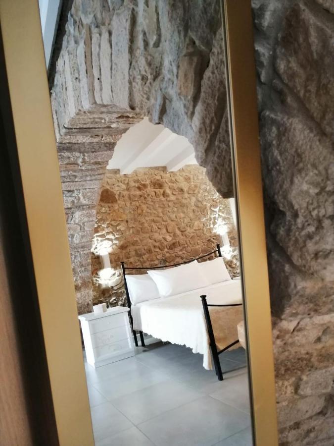 Dormire Nel Borgo Bovino Exterior photo