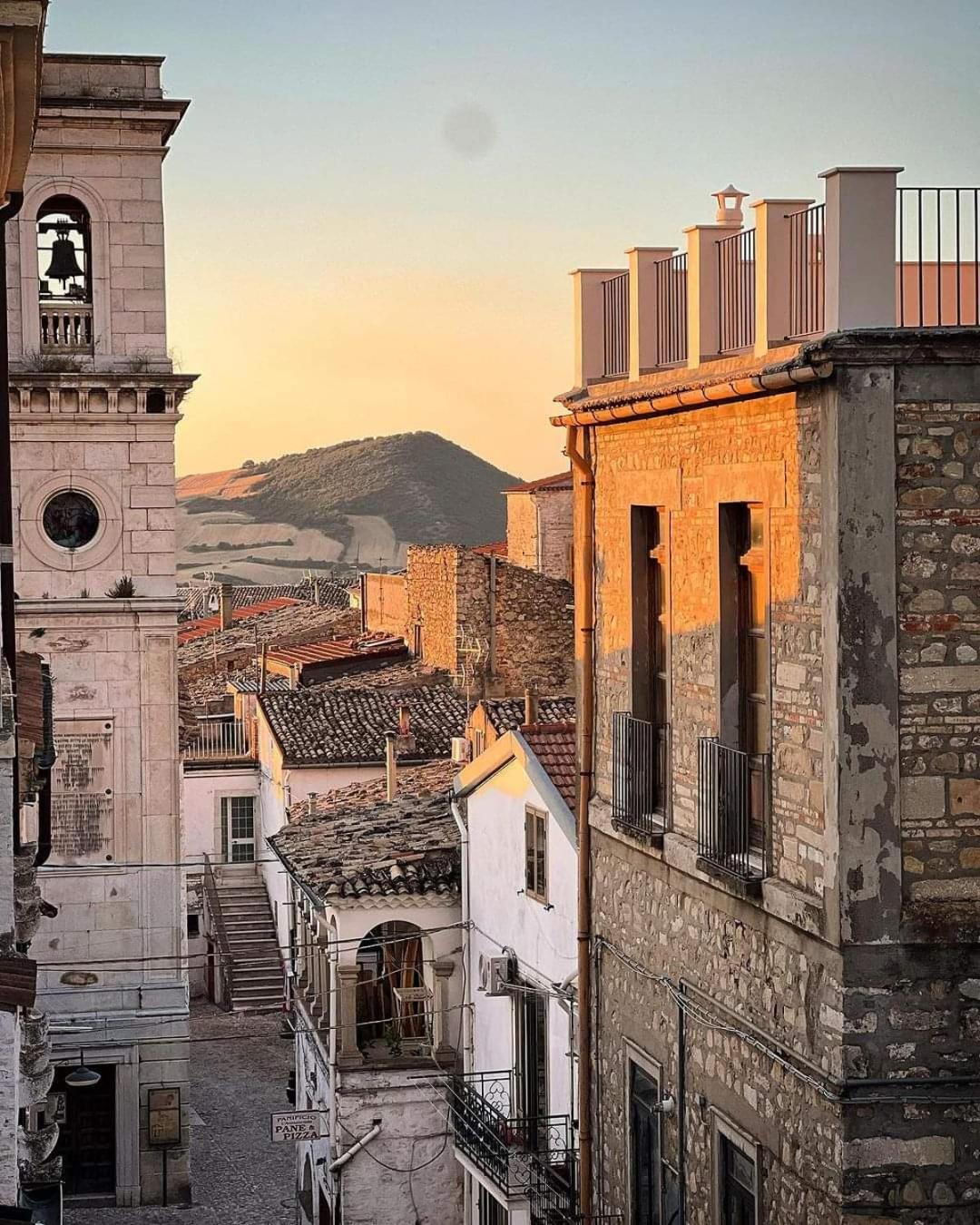 Dormire Nel Borgo Bovino Exterior photo