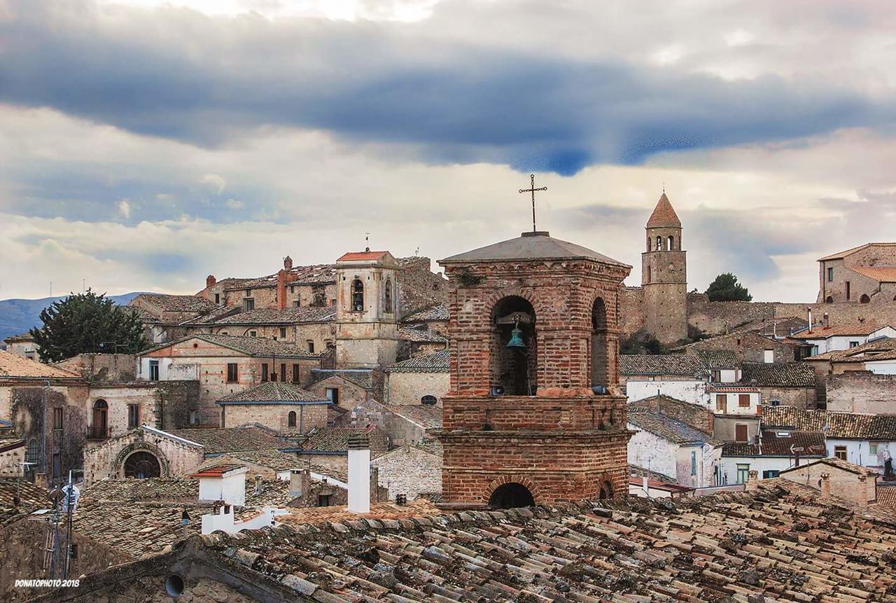 Dormire Nel Borgo Bovino Exterior photo